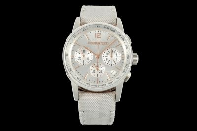 Audemars Piguet Code 11.59 Sapphire Cystal Glass 41mm Silver Dial Watch